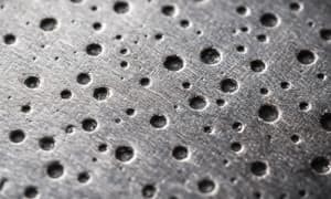 Side-by-side comparison photos of common plating defects including burning, pitting, and peeling